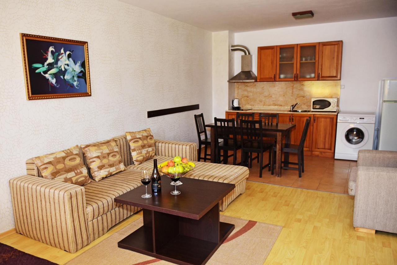 Aparthotel Forest Nook Pamporovo Ngoại thất bức ảnh